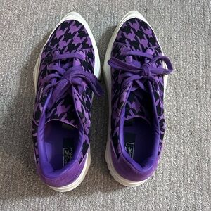 Women’s Adidas Hypersleek Purple and Black Houndstooth Sneakers in 9